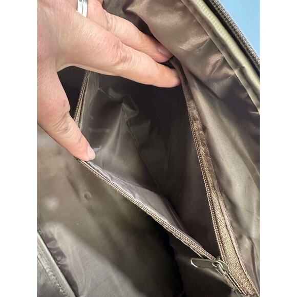 American Trunk & Case Tapestry Travel Overnight Boho Carpet Style Travel Bag - Picture 9 of 12